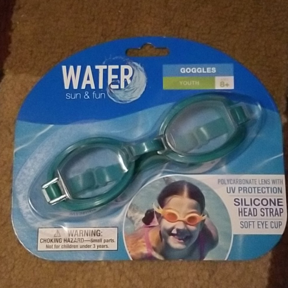 💜Water Goggles